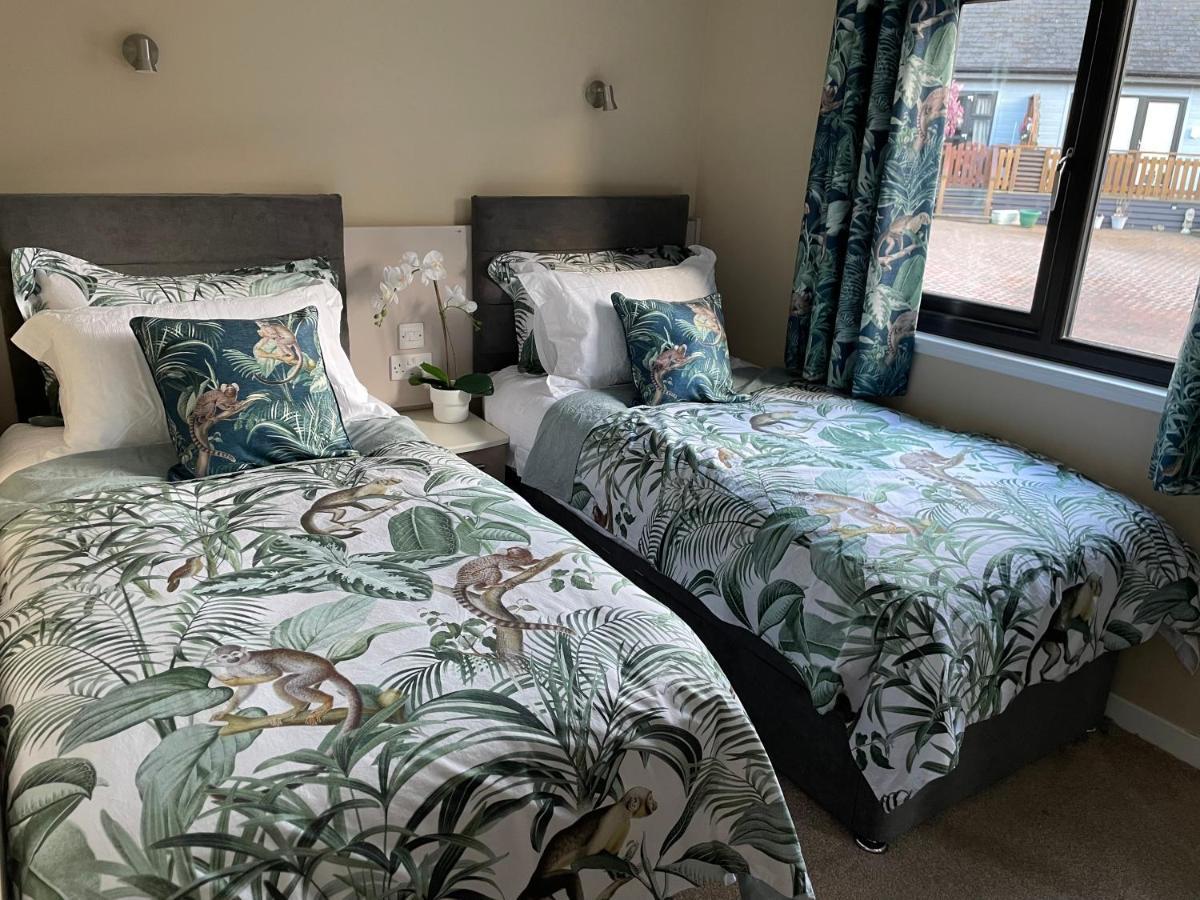 Luxury Riverside Lodge, Blair Atholl Pitlochry Bagian luar foto